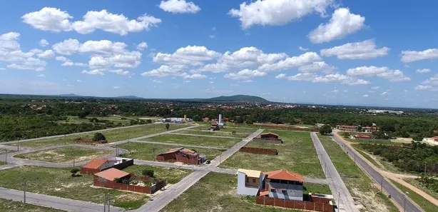 Terreno / Lote / Condomínio à venda, 175m² no Cascavel, Cascavel