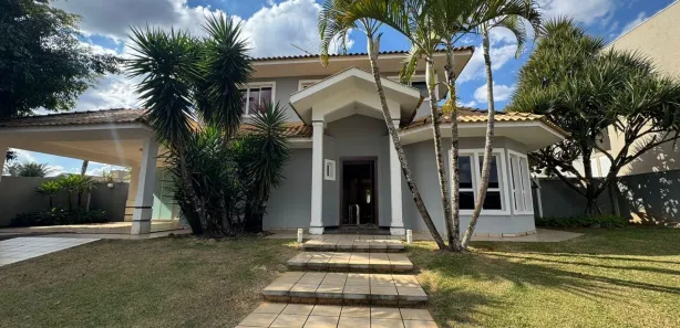 Sobrado com 4 Quartos para alugar, 450m² no Jardim União, Cambé