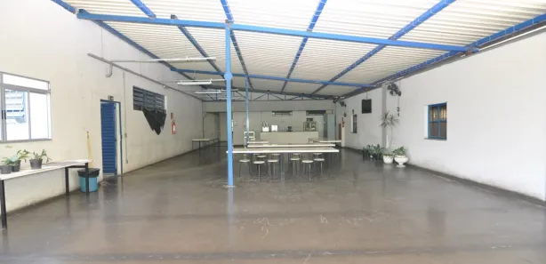 Galpão / Depósito / Armazém à venda, 3200m² no Centro, São José da Lapa