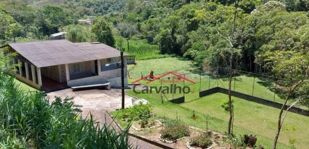 Fazenda / Sítio / Chácara com 5 Quartos à venda, 200m² no , Igaratá
