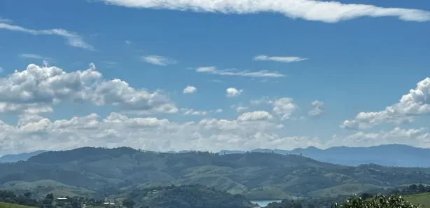 Terreno / Lote / Condomínio à venda, 600m² no Centro, Igaratá