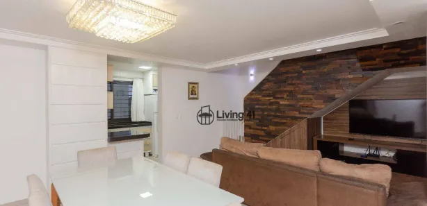 Sobrado com 3 Quartos à venda, 130m² no Santa Cândida, Curitiba