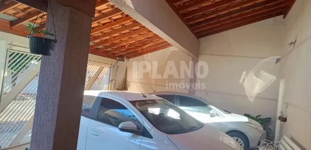 Sobrado com 4 Quartos à venda, 277m² no Centro, Araraquara