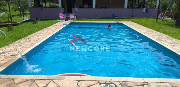 Fazenda / Sítio / Chácara com 4 Quartos à venda, 1600m² no Chácara São Geraldo, Embu-Guaçu