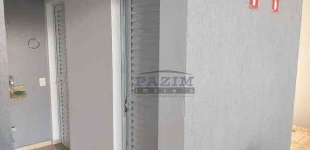 Galpão / Depósito / Armazém para venda ou aluguel, 230m² no Jardim Vera Cruz, Louveira