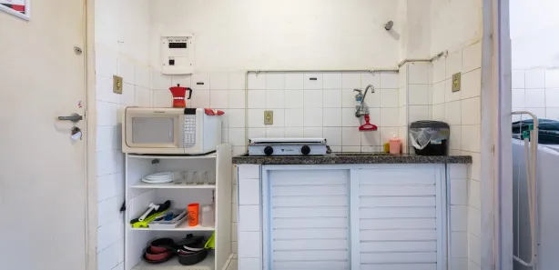 Kitnet com 1 Quarto para alugar, 31m² no Boqueirão, Santos
