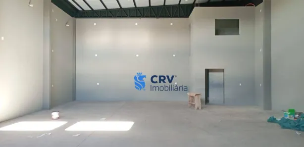 Galpão / Depósito / Armazém para alugar, 240m² no Chácara Manella, Cambé