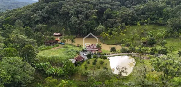 Fazenda / Sítio / Chácara com 3 Quartos à venda, 67000m² no , Massaranduba