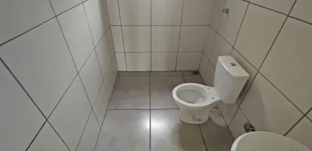 Conjunto Comercial / Sala para alugar, 78m² no Jardim Paulino Fedrigo, Arapongas