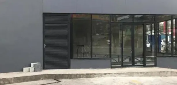 Loja / Salão / Ponto Comercial para alugar, 41m² no Jardim Zaira, Mauá