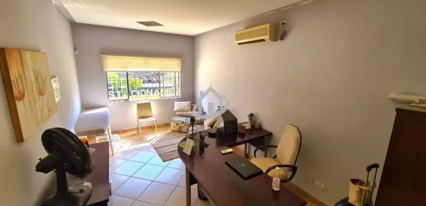 Casa Comercial com 2 Quartos à venda, 179m² no Jardim Sílvia, Embu das Artes