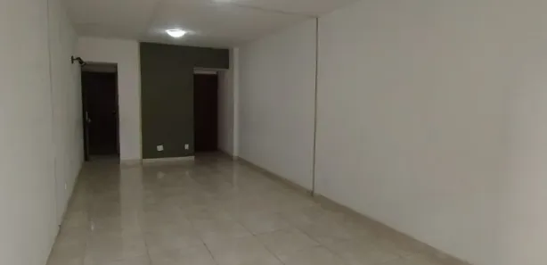 Conjunto Comercial / Sala à venda, 42m² no Centro, Juiz de Fora