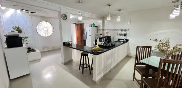 Casa com 3 Quartos à venda, 180m² no Pau Amarelo, Paulista