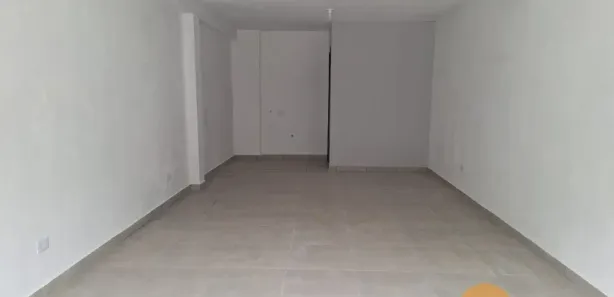 Loja / Salão / Ponto Comercial para alugar, 34m² no Osasco, Colombo