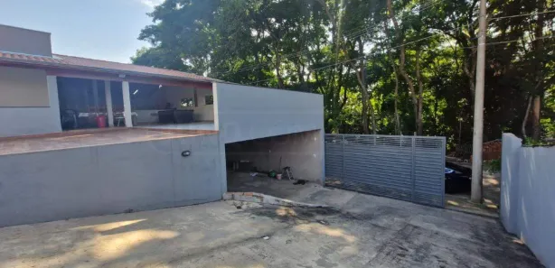 Fazenda / Sítio / Chácara com 4 Quartos à venda, 184m² no Estância Lago Azul (Ártemis), Piracicaba