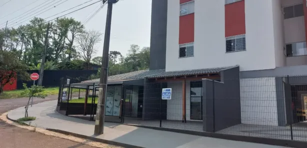 Loja / Salão / Ponto Comercial para alugar, 60m² no Loteamento Residencial Villágio Di Roma, Apucarana