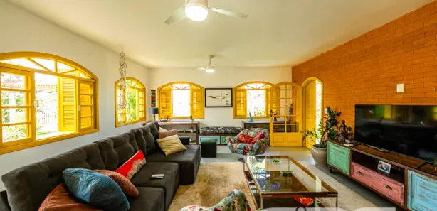 Fazenda / Sítio / Chácara com 4 Quartos à venda, 398m² no Vila da Gloria, São Francisco do Sul