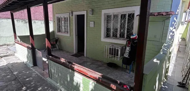 Casa com 2 Quartos à venda, 82m² no Comendador Soares, Nova Iguaçu