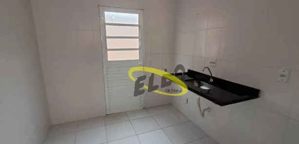 Casa de Condomínio com 2 Quartos para alugar, 60m² no Parque Monjolo, Cotia
