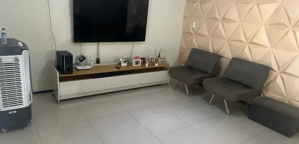Casa com 4 Quartos à venda, 170m² no Saci, Teresina