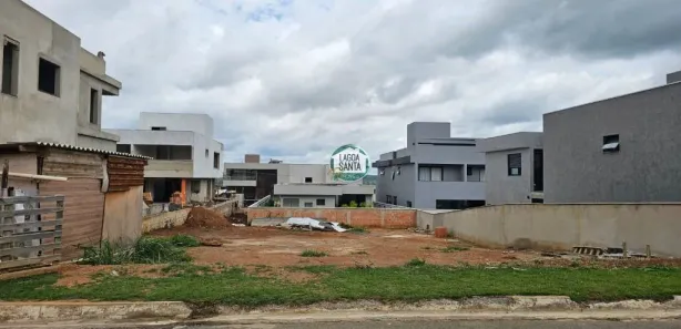 Terreno / Lote / Condomínio à venda, 405m² no Gran Park, Vespasiano