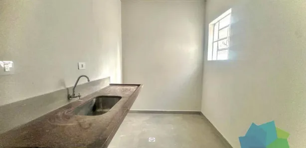 Galpão / Depósito / Armazém para alugar, 200m² no Jardim das Nações, Salto