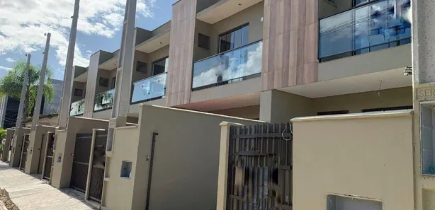 Sobrado com 3 Quartos à venda, 77m² no Do Ubatuba, São Francisco do Sul