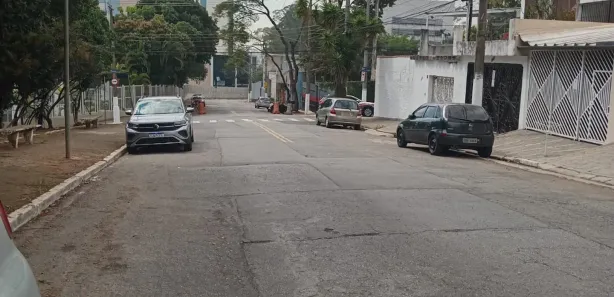 Sobrado com 3 Quartos para alugar, 180m² no Jardim Santa Emília, São Paulo