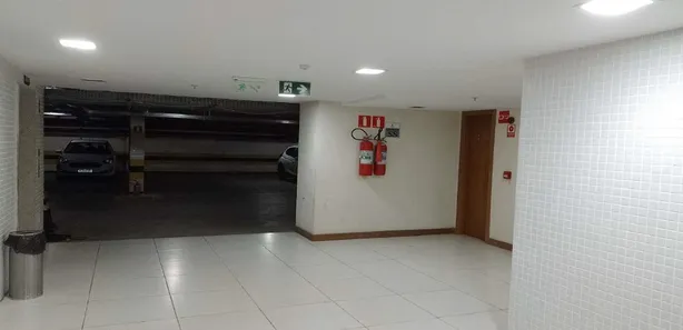 Garagem à venda, 1m² no Caminho das Árvores, Salvador