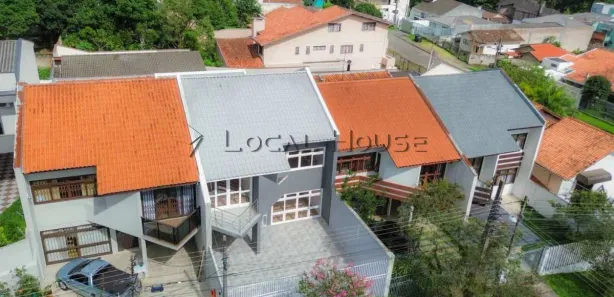 Sobrado com 3 Quartos à venda, 225m² no Ahú, Curitiba