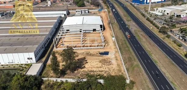 Galpão / Depósito / Armazém para venda ou aluguel, 10000m² no Salto Grande, Americana