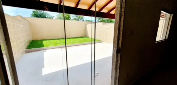 Casa de Condomínio com 3 Quartos para alugar, 120m² no Liberdade, Resende