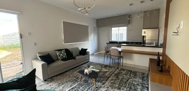 Casa de Condomínio com 3 Quartos à venda, 95m² no Independência - 1º Complemento Setor das Mansões, Aparecida de Goiânia