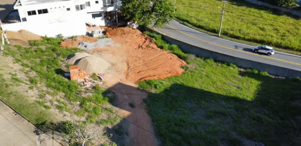 Terreno / Lote / Condomínio à venda, 450m² no Lagoa, Macaé