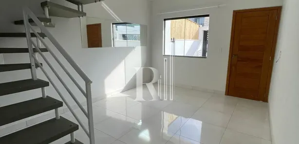 Sobrado com 2 Quartos para alugar, 63m² no Joaia, Tijucas