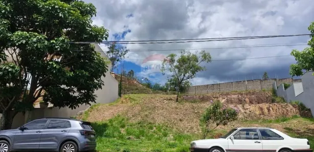 Terreno / Lote / Condomínio à venda, 386m² no Roncáglia, Valinhos