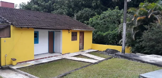 Fazenda / Sítio / Chácara com 7 Quartos à venda, 10000m² no Cantagalo, Guapimirim