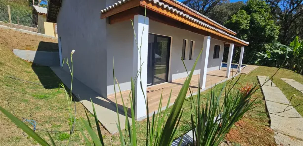 Fazenda / Sítio / Chácara com 3 Quartos à venda, 1000m² no , Mairinque