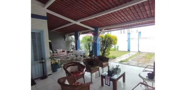 Casa com 3 Quartos à venda, 400m² no Dix-Sept Rosado, Natal