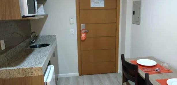 Flat com 1 Quarto à venda, 30m² no Jardim Vinte e Cinco de Agosto, Duque de Caxias