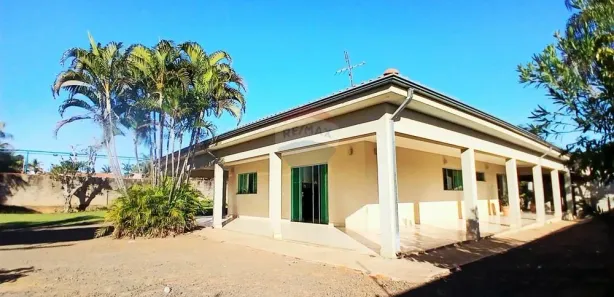 Fazenda / Sítio / Chácara com 3 Quartos à venda, 351m² no Nossa Senhora Aparecida I, Saltinho