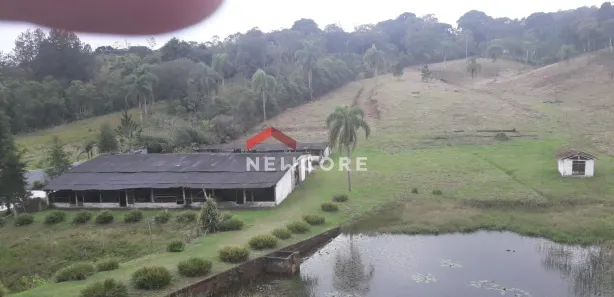 Fazenda / Sítio / Chácara com 5 Quartos à venda, 323m² no Vale Florido, Embu-Guaçu