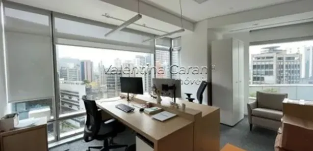 Conjunto Comercial / Sala para alugar, 930m² no São Paulo, Toledo