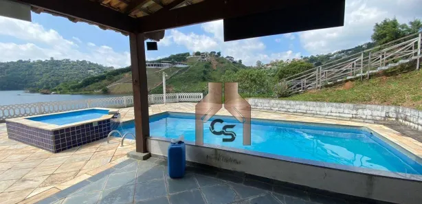 Fazenda / Sítio / Chácara com 3 Quartos à venda, 180m² no , Igaratá
