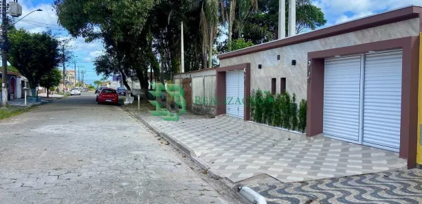 Sobrado com 2 Quartos à venda, 80m² no Jardim Maraba, Mongaguá