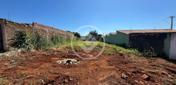 Terreno / Lote / Condomínio à venda, 360m² no bairro Nazaré, Hidrolândia