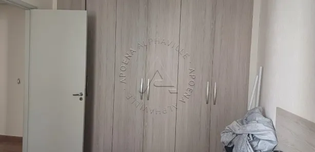 Apartamento com 2 Quartos para alugar, 58m² no Jardim Tupanci, Barueri