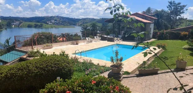 Fazenda / Sítio / Chácara com 5 Quartos à venda, 2156m² no Portal da Igaratá, Igaratá