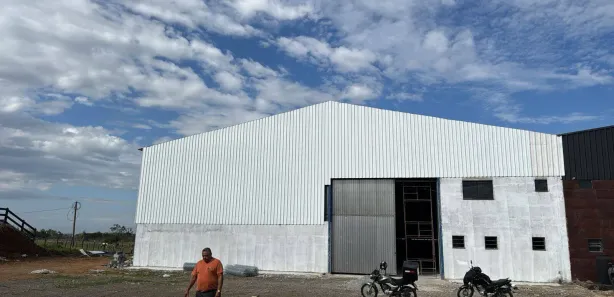Galpão / Depósito / Armazém para alugar, 2900m² no Piracangaguá, Taubaté