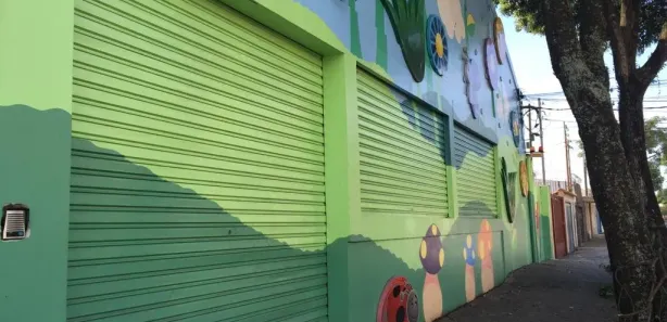 Galpão / Depósito / Armazém para venda ou aluguel, 680m² no Bosque da Saúde, São Paulo